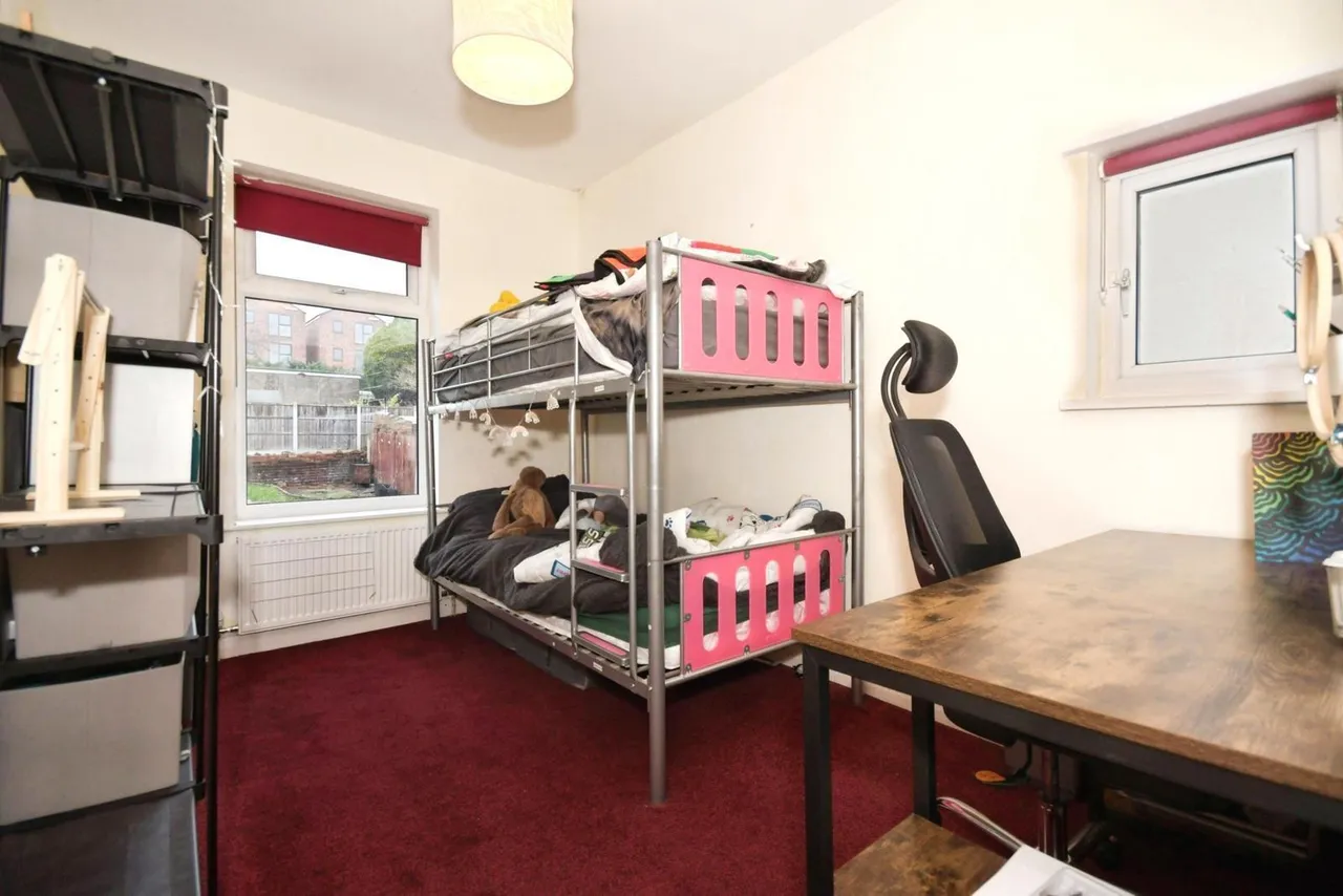Prospect Road, Old Whittington, Chesterfield, Derbyshire, S41, photo 11