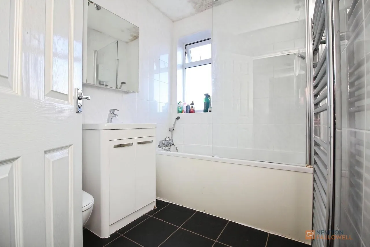 Farriers Way, East Goscote, LE7, photo 19