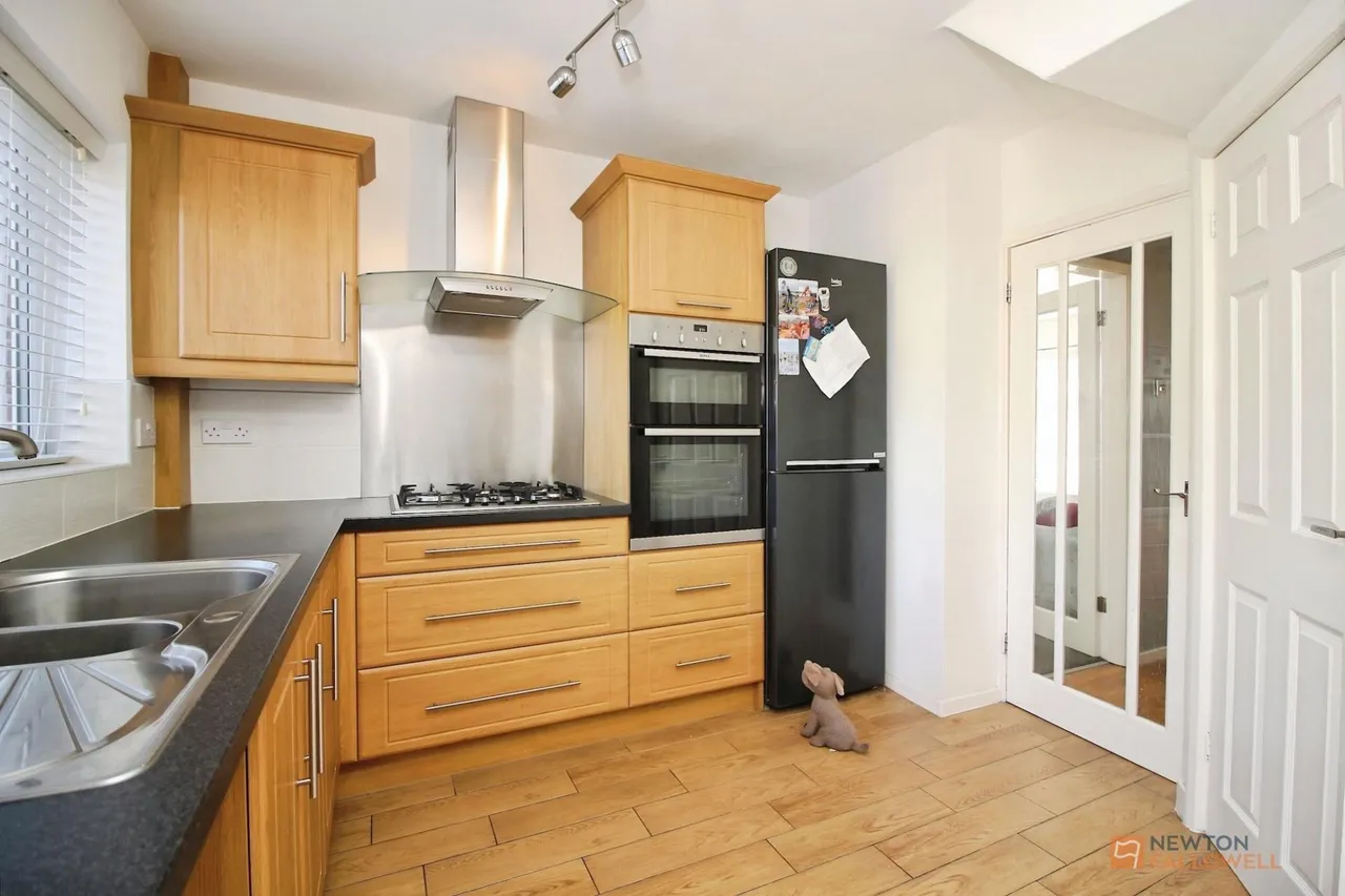 Farriers Way, East Goscote, LE7, photo 12