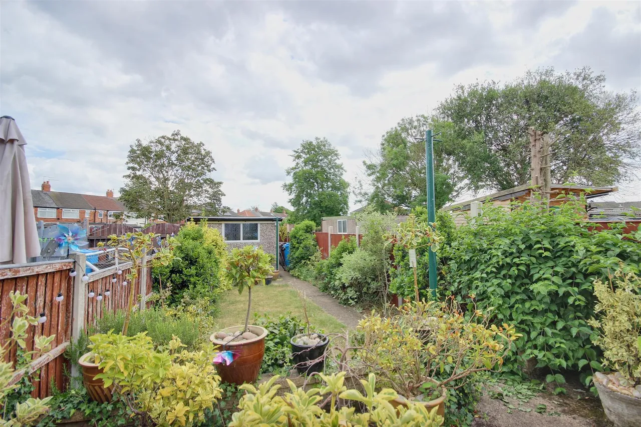 Manor Road, Hull, photo 9