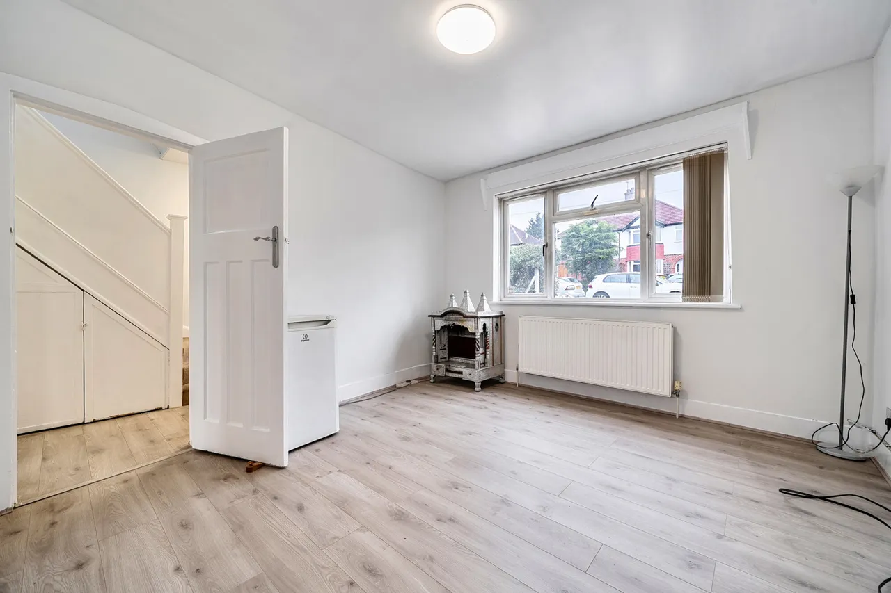 Potter Street, Northwood, HA6, photo 2