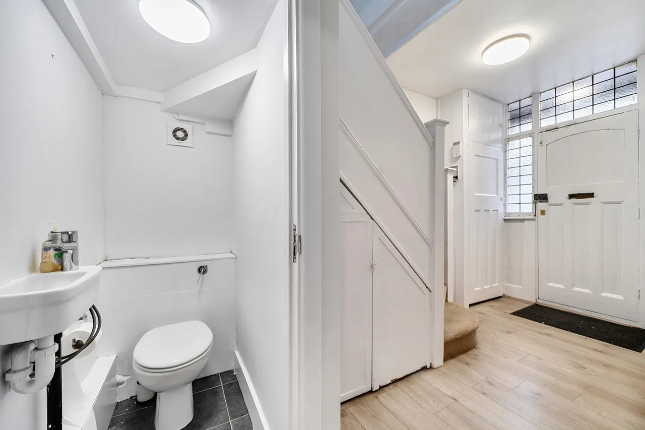 Potter Street, Northwood, HA6, photo 8