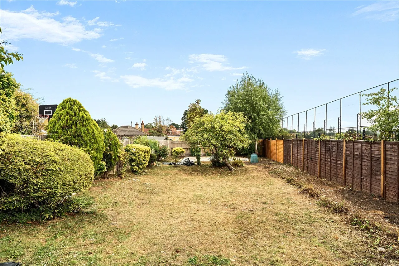 Potter Street, Northwood, HA6, photo 17