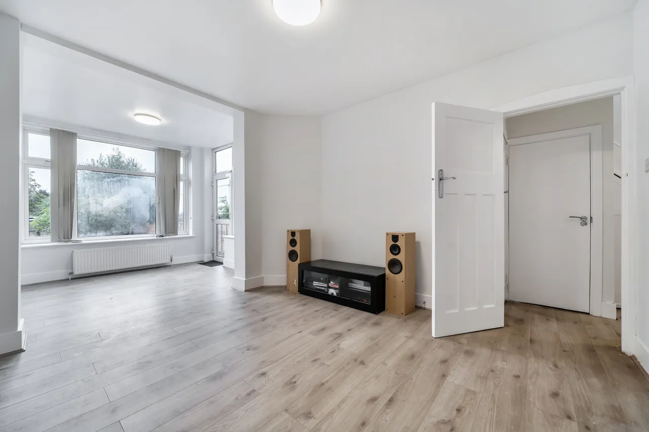 Potter Street, Northwood, HA6, photo 3