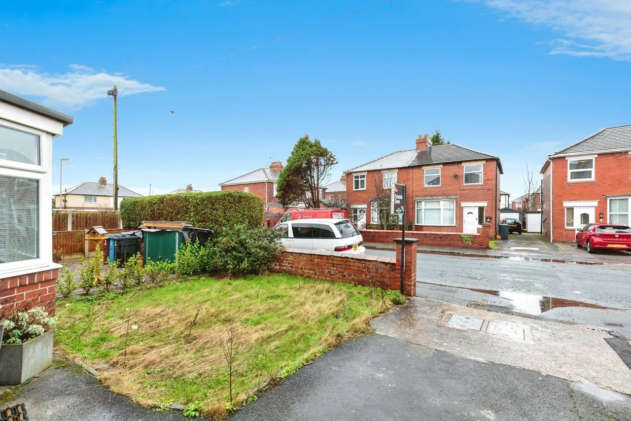 Forshaw Avenue, Lytham St. Annes, FY8, photo 22