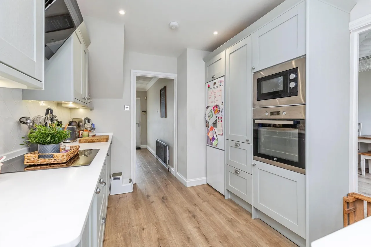 Brockenhurst Close, Rainham, ME8, photo 12