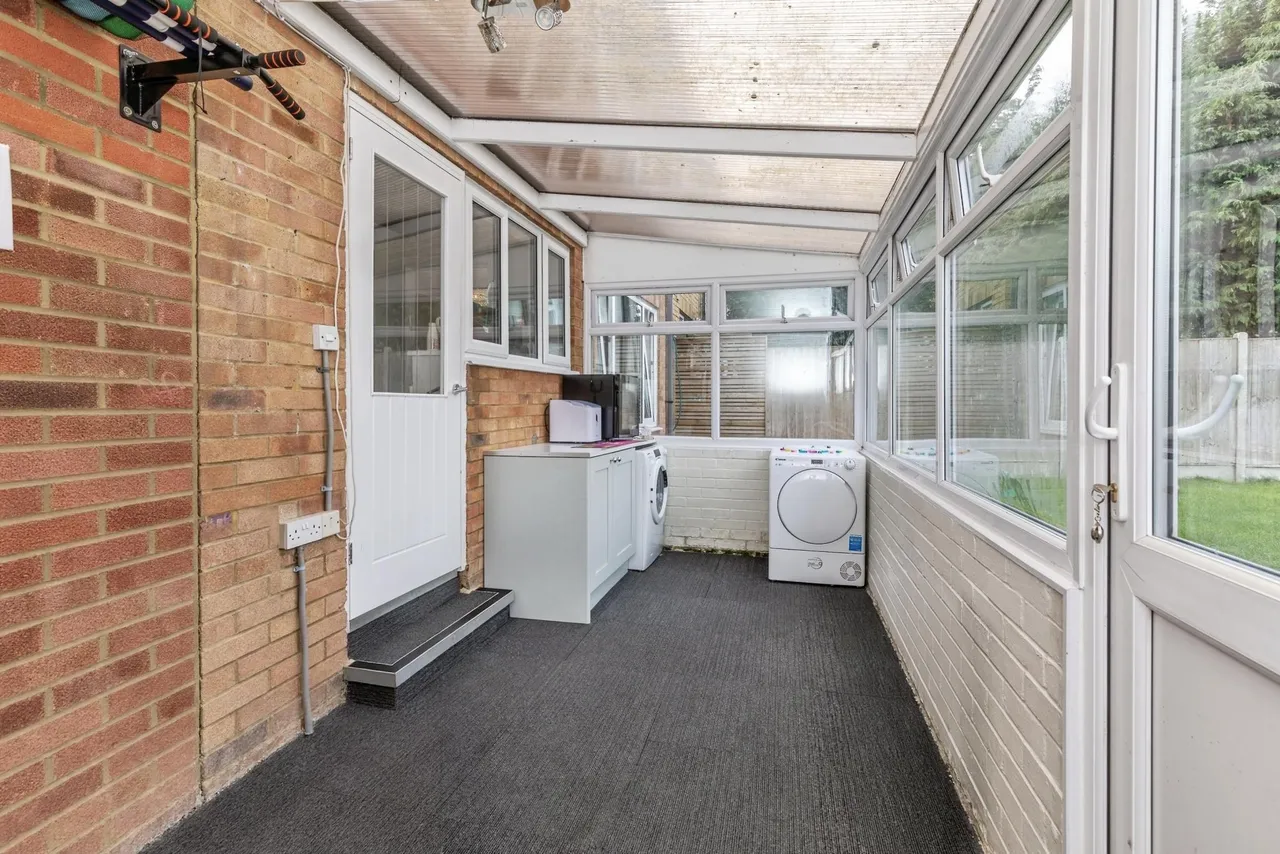 Brockenhurst Close, Rainham, ME8, photo 17
