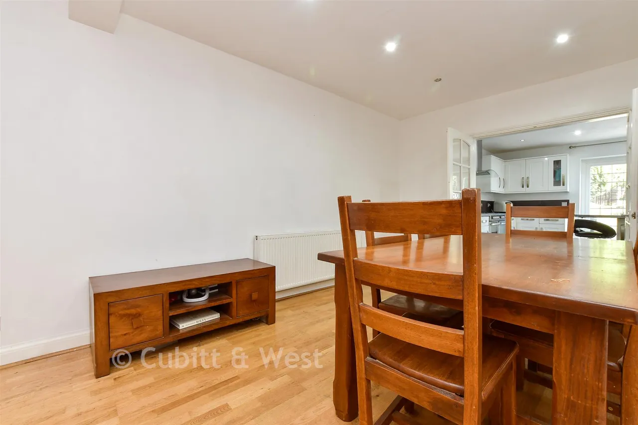 Reigate Road, Epsom, KT17, photo 7