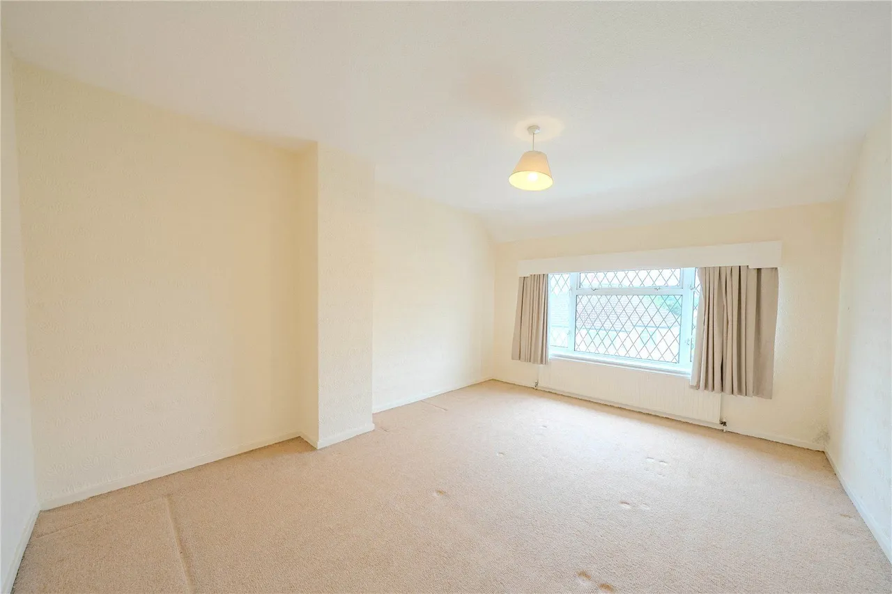 Carr Manor Crescent, Moortown, LS17, photo 13