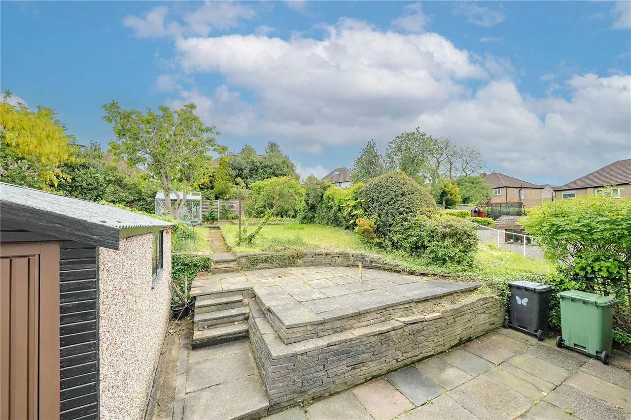 Carr Manor Crescent, Moortown, LS17, photo 8