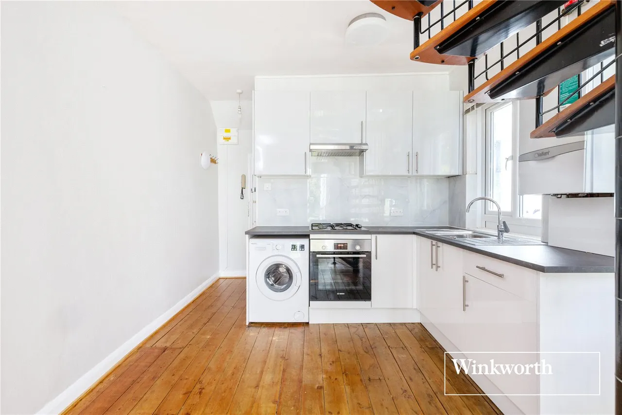 Crescent Road, Finchley, London, N3, photo 5