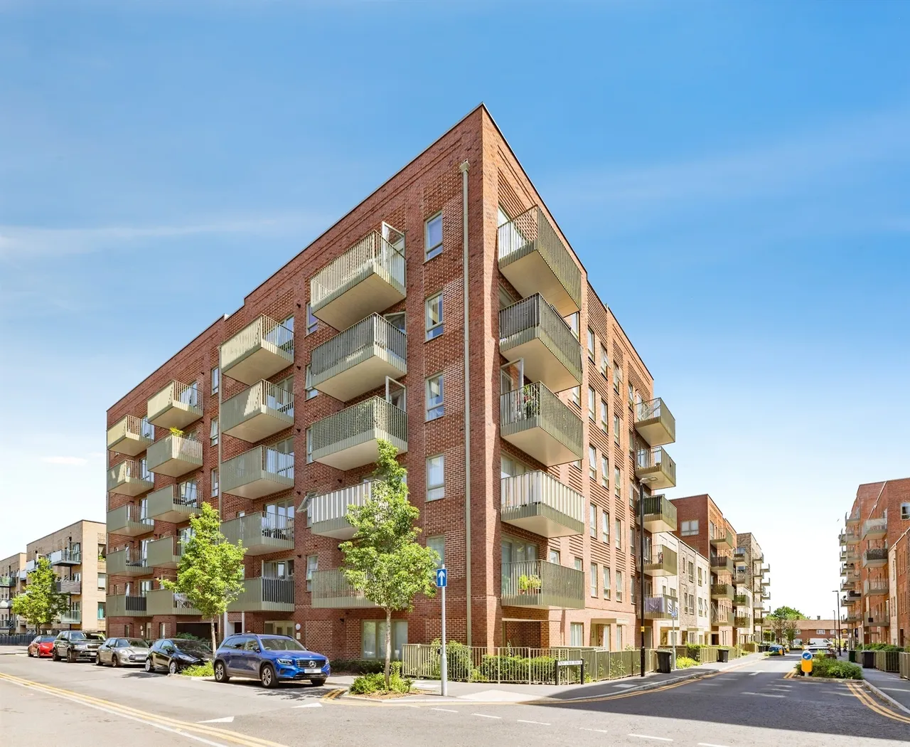 2 bed flat for sale, Bridlington Road, Watford, WD19