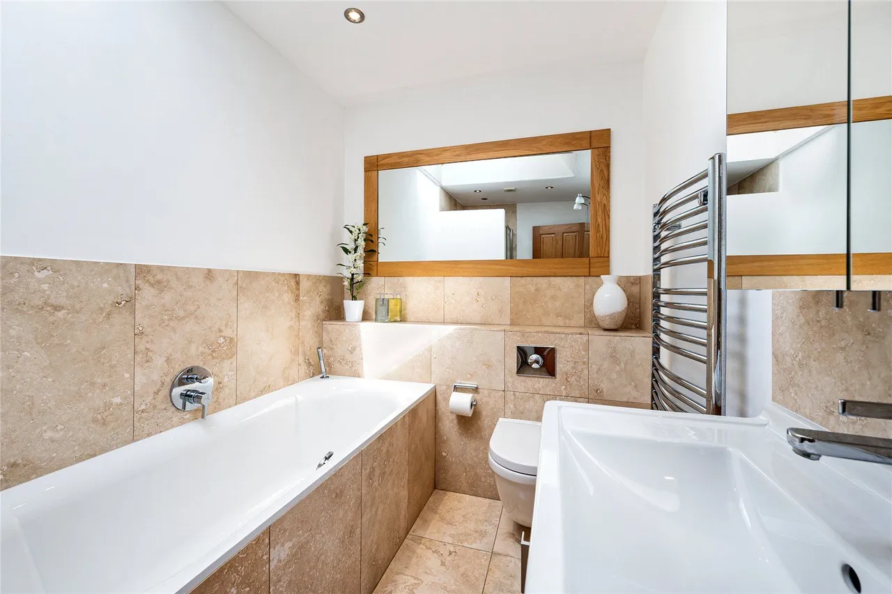 Old Hall Court, Burton Salmon, LS25, photo 13