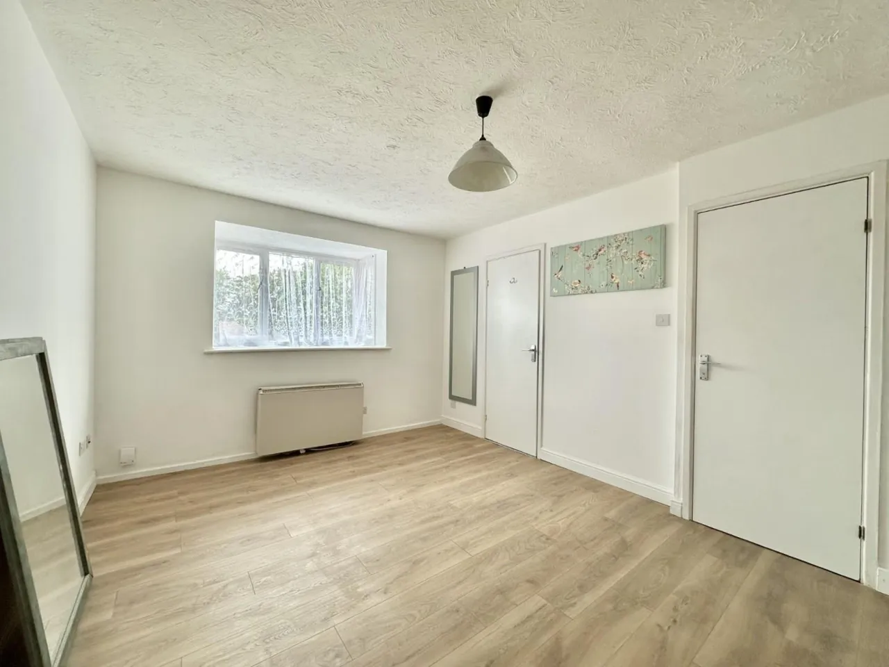 Willenhall Drive, Hayes, UB3 2UX, photo 5