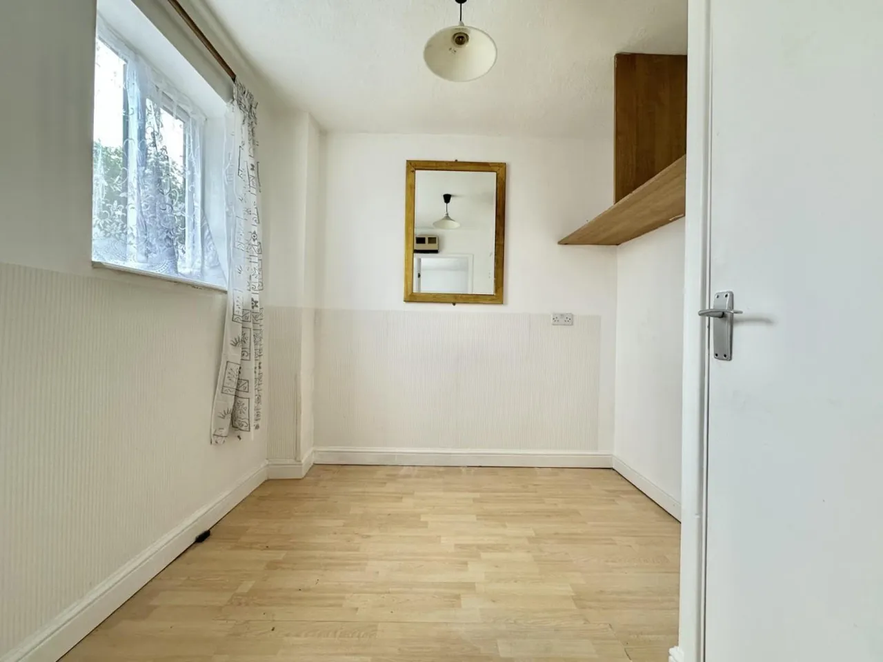 Willenhall Drive, Hayes, UB3 2UX, photo 7