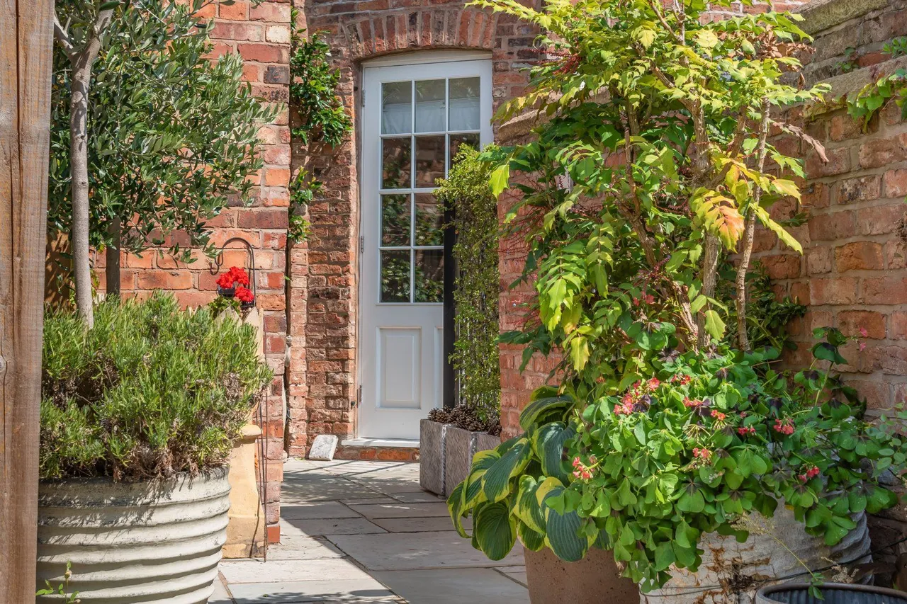 Grey Friars, Chester, Cheshire, CH1 2NW, photo 9
