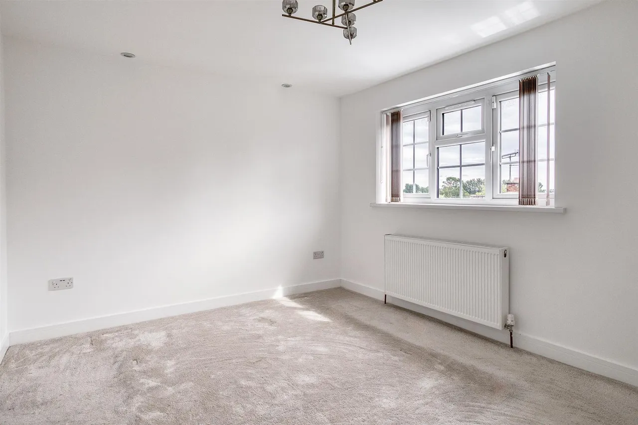 Carnforth Close, Mickleover, photo 14