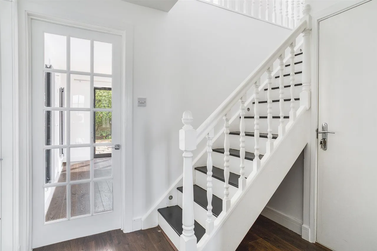 Carnforth Close, Mickleover, photo 6