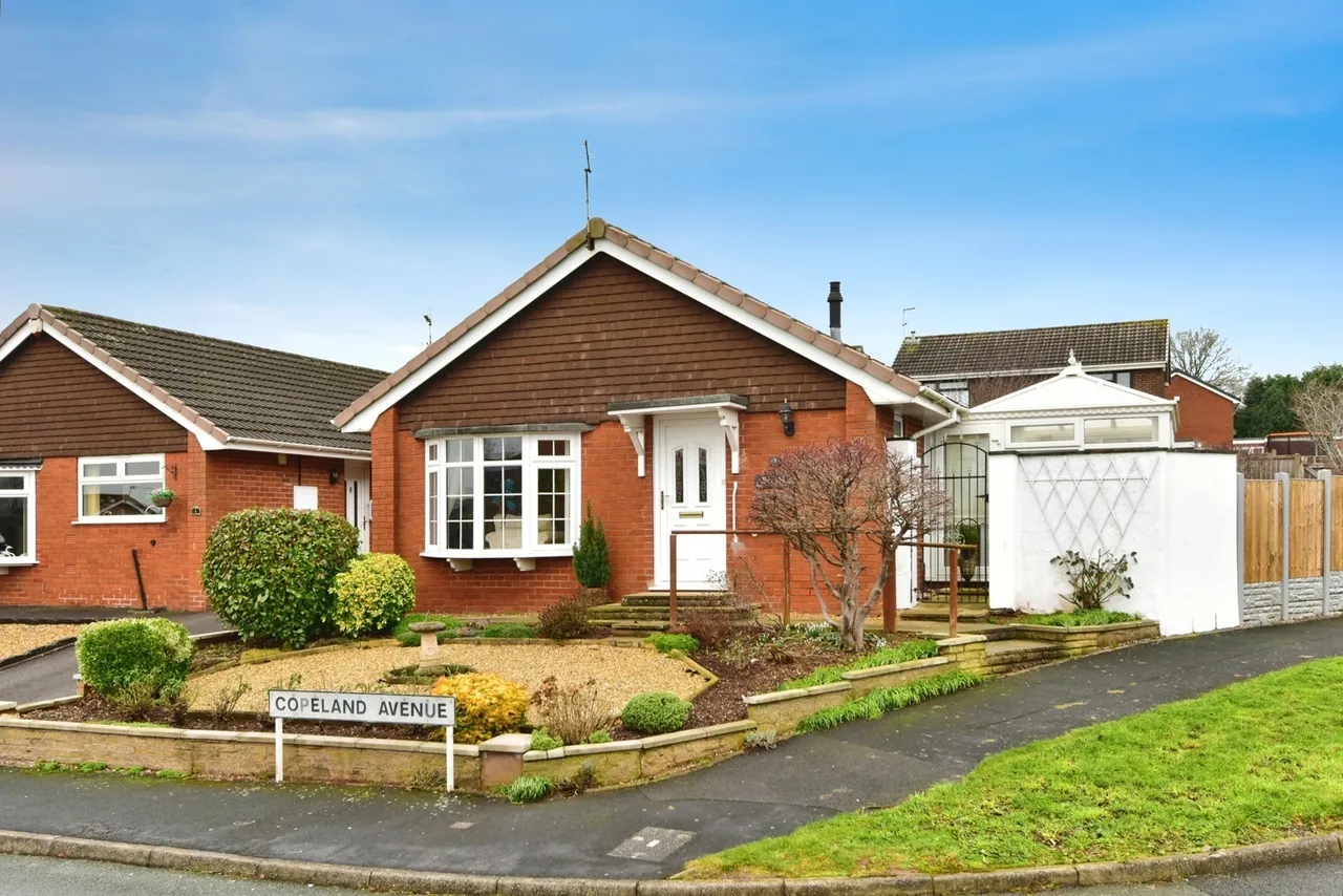 2 bed house for sale — Copeland Avenue, Newcastle, Staffordshire, ST5