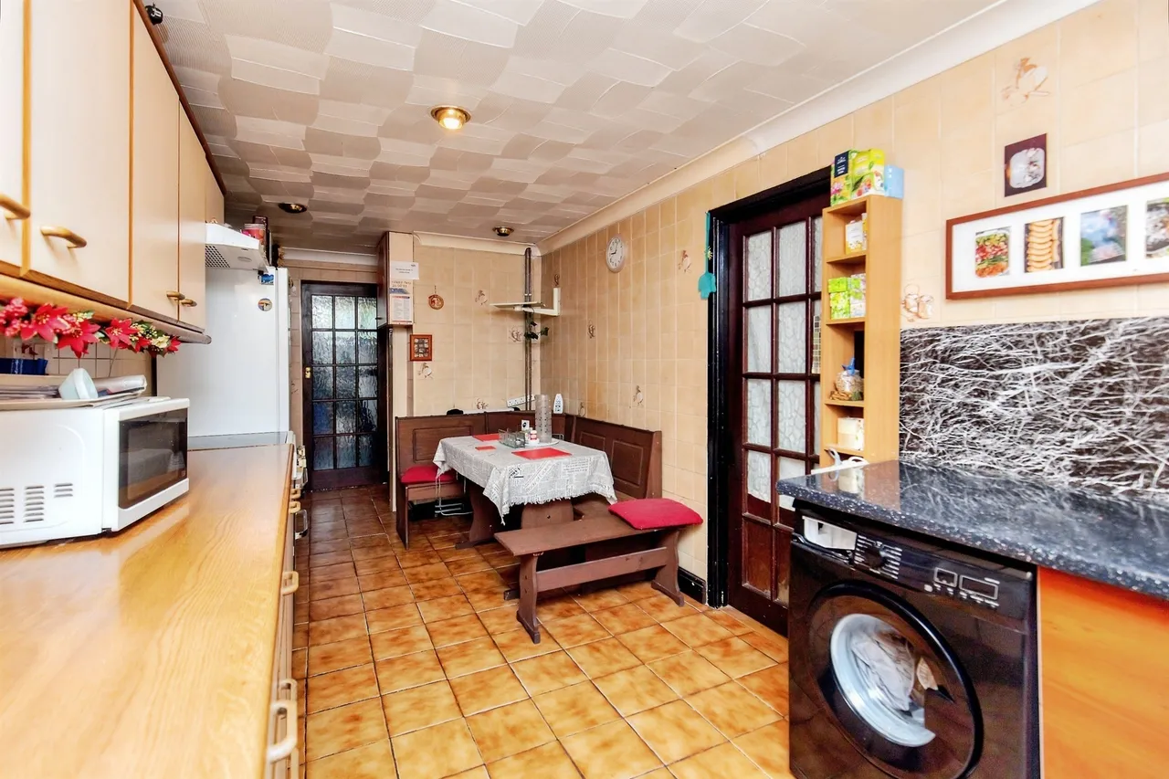 Rubens Walk, Corby, NN18, photo 5