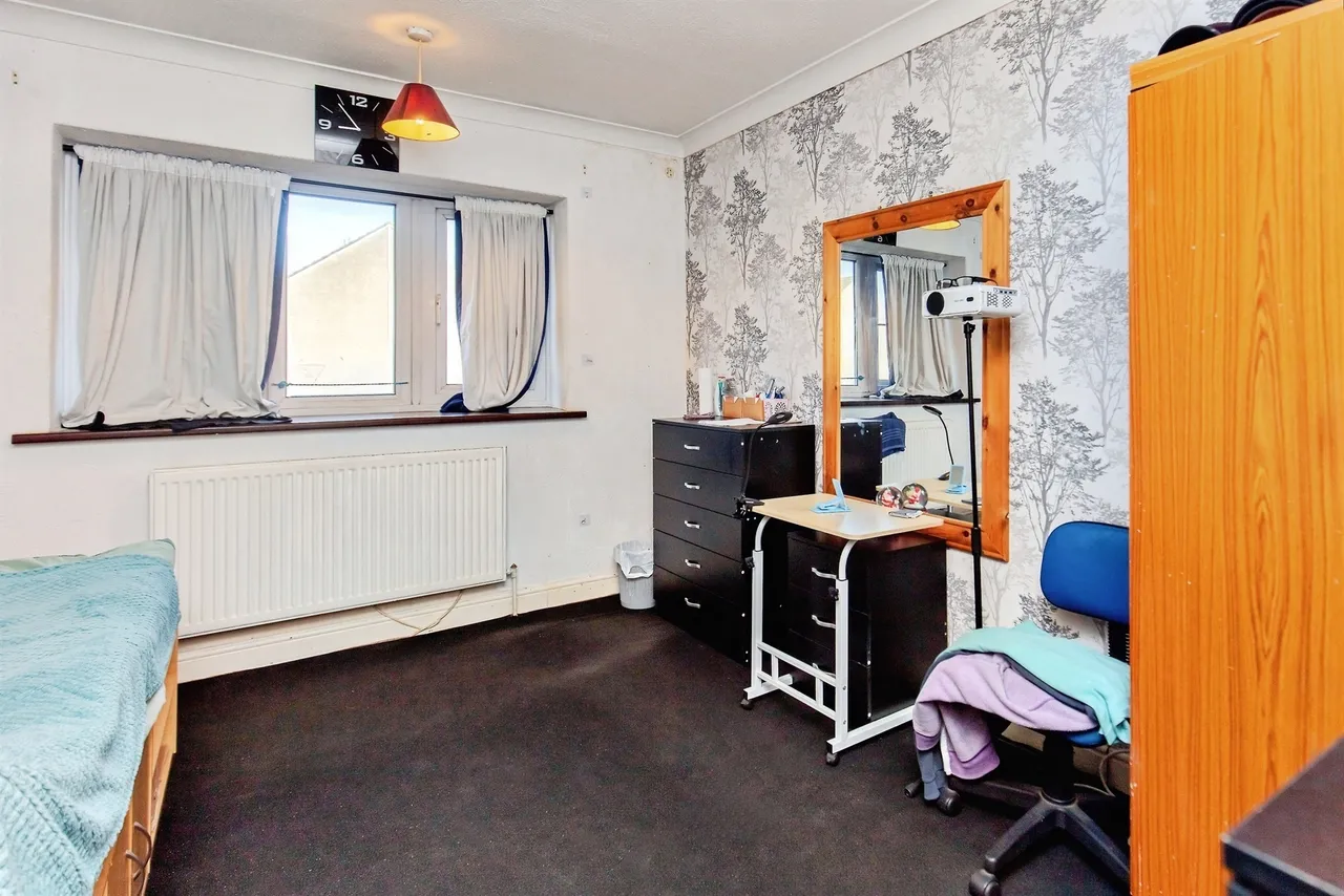 Rubens Walk, Corby, NN18, photo 10