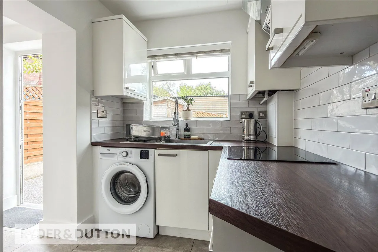 Wharfedale Avenue, Moston, M40, photo 8