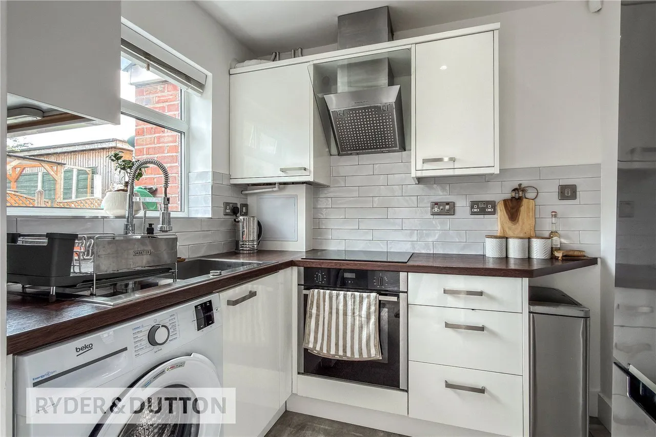 Wharfedale Avenue, Moston, M40, photo 9