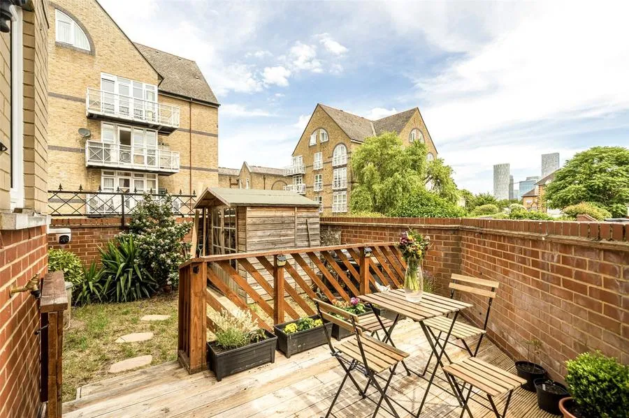 Garter Way, London, SE16, photo 6