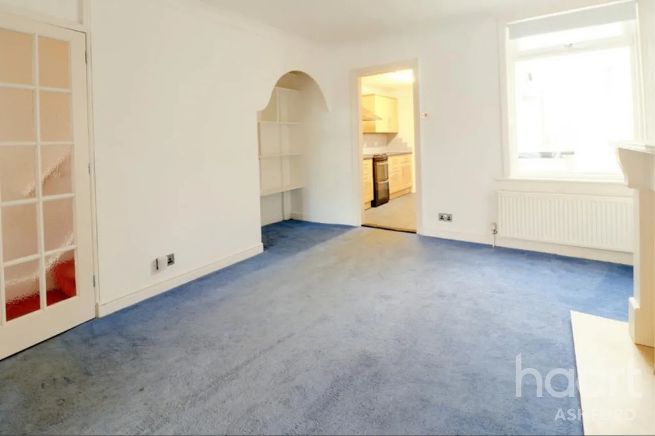 Cudworth Road, TN24, photo 5
