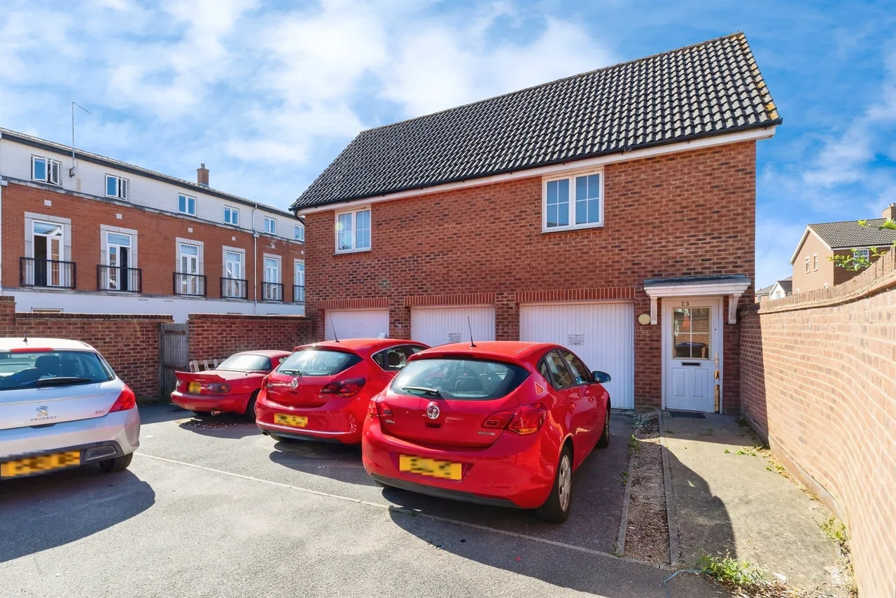 Errington Close, Hatfield, photo 4