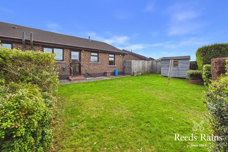 Heron Crescent, Newtownards, BT23, photo 8