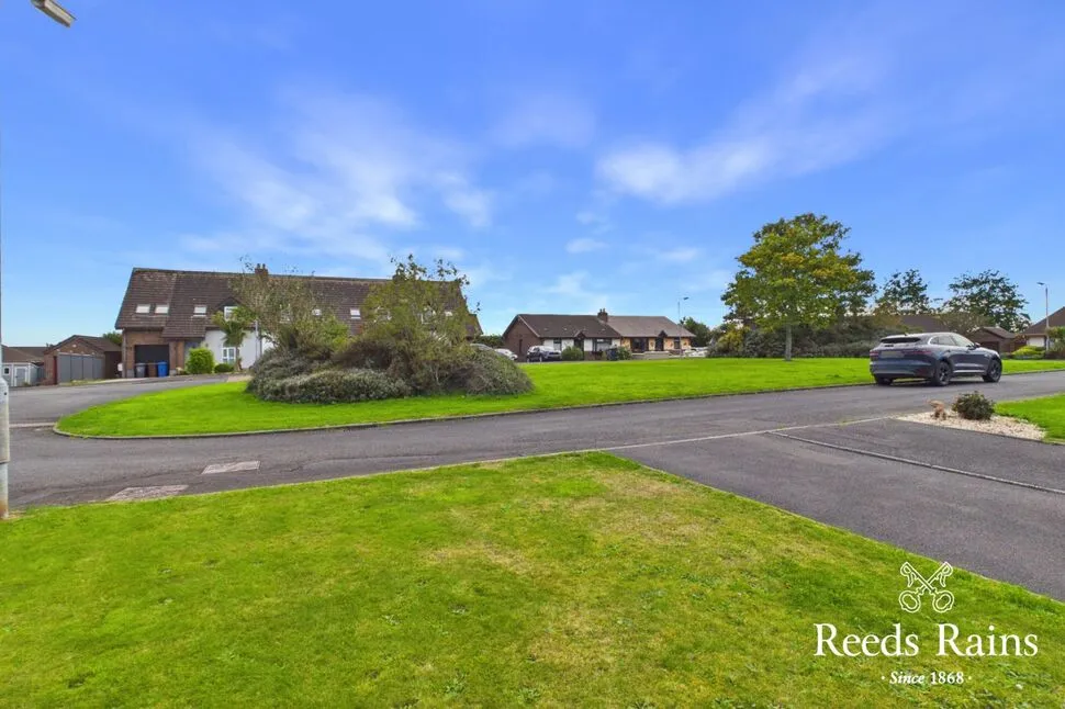 Heron Crescent, Newtownards, BT23, photo 12