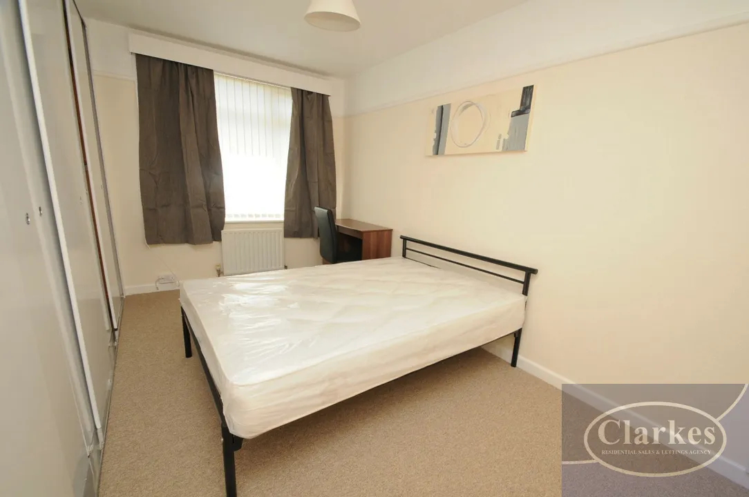 Heathfield Avenue, Wallisdown, photo 6