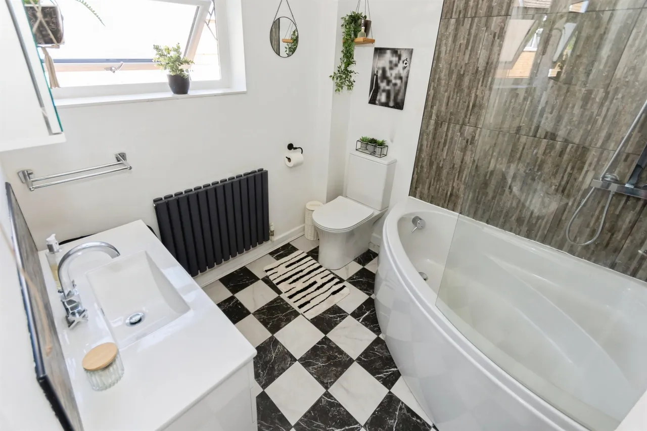 Princess Crescent, Halesowen, photo 2