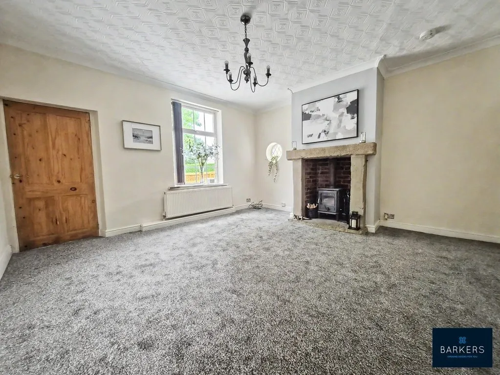Elizabeth Avenue Wyke, Bradford BD12 8NF, photo 2