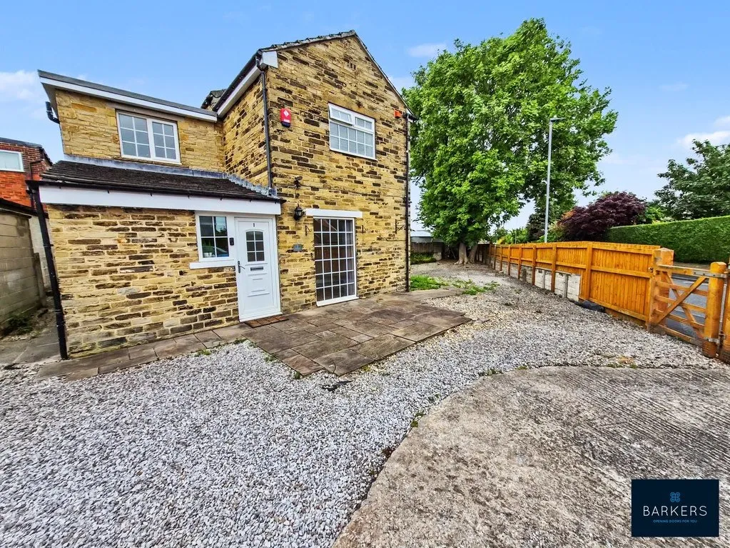 Elizabeth Avenue Wyke, Bradford BD12 8NF, photo 5