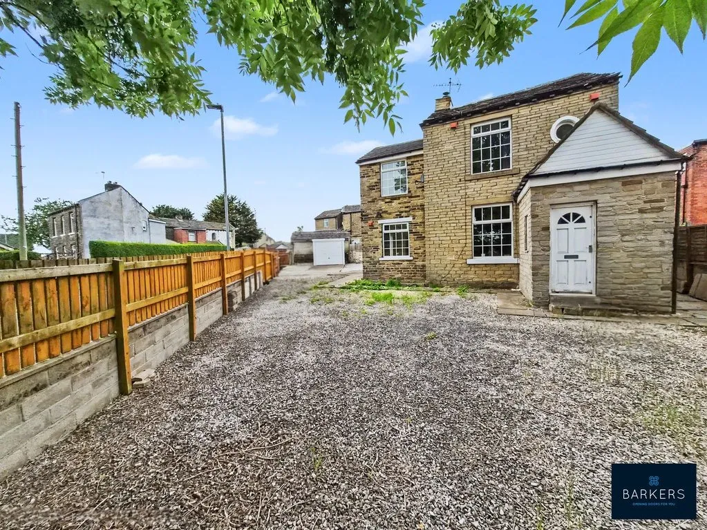Elizabeth Avenue Wyke, Bradford BD12 8NF, photo 15