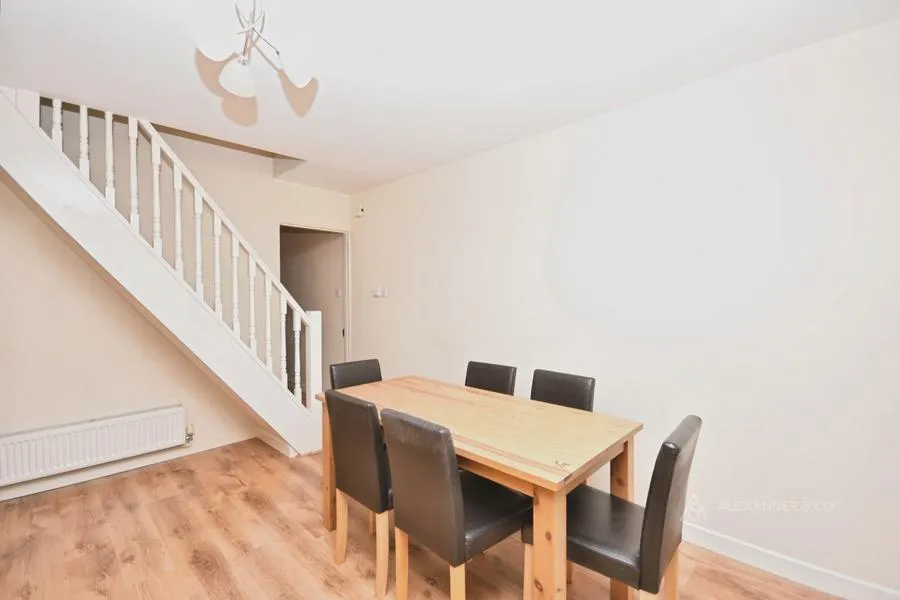 Rothschild Road, Wing, LU7, photo 5