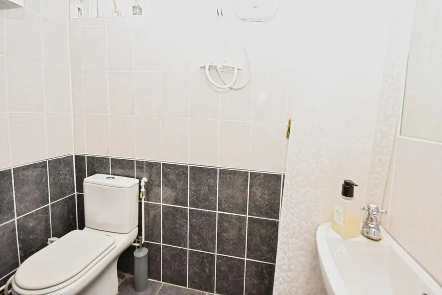 Rothschild Road, Wing, LU7, photo 12