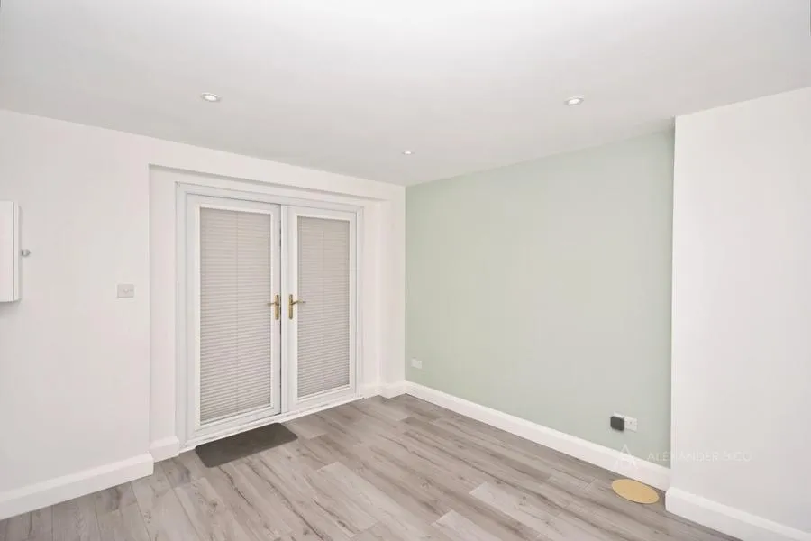 Rothschild Road, Wing, LU7, photo 10