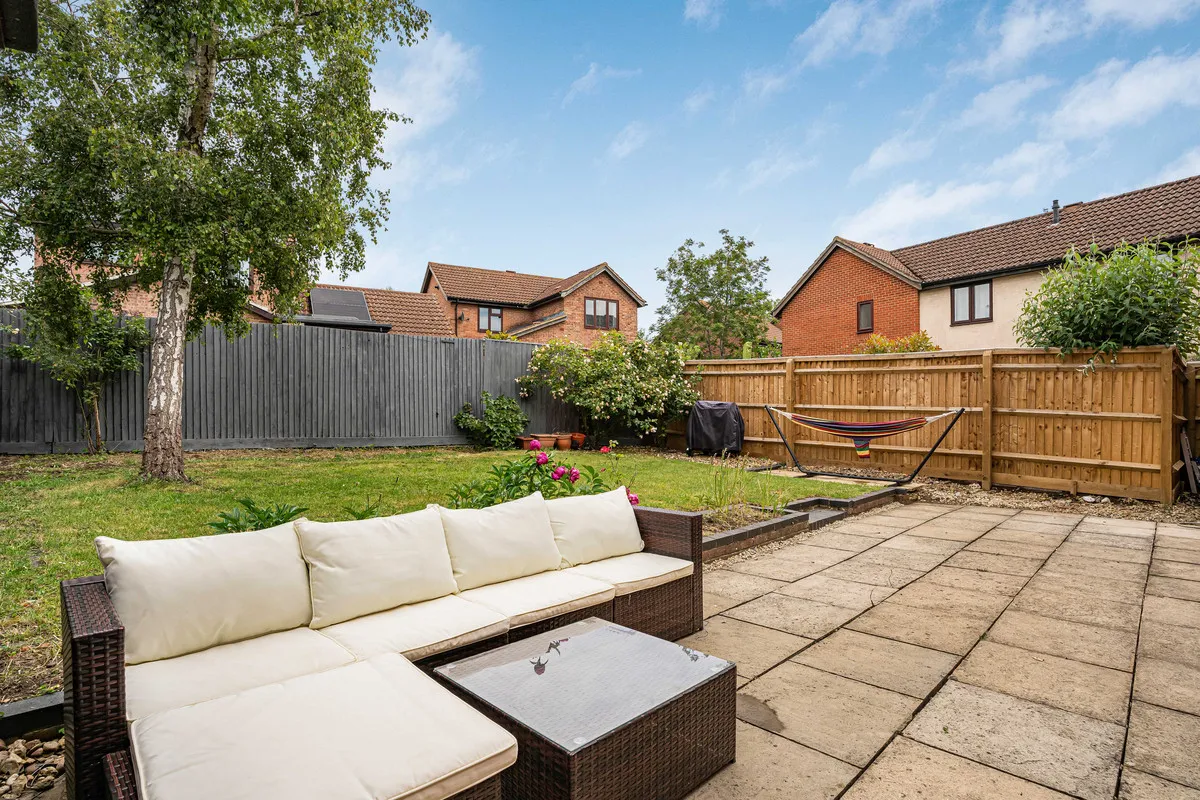 Alexander Close, Abingdon, photo 9
