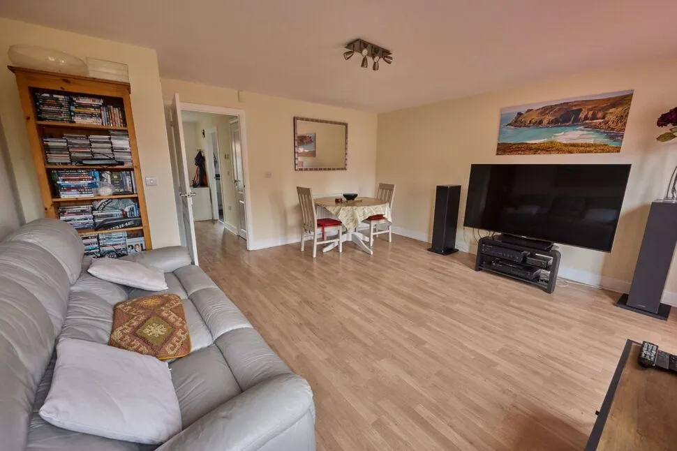 Manor House Court, Chesterfield, Derbyshire, S41, photo 6