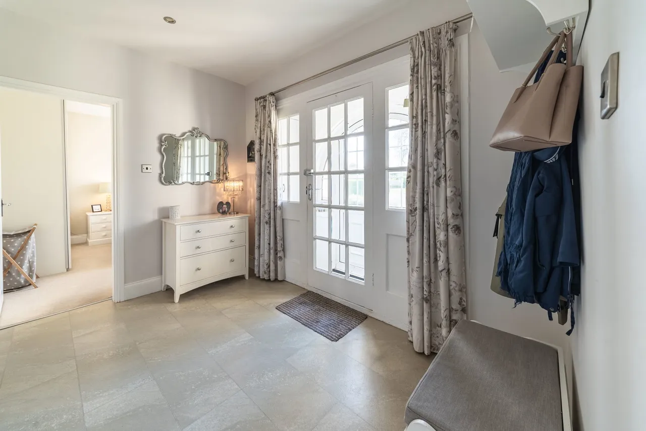 Church Lane, Holton-le-Clay, Grimsby, DN36 5AQ, photo 3