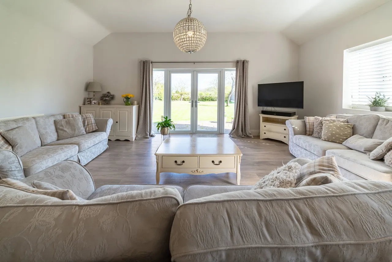 Church Lane, Holton-le-Clay, Grimsby, DN36 5AQ, photo 10