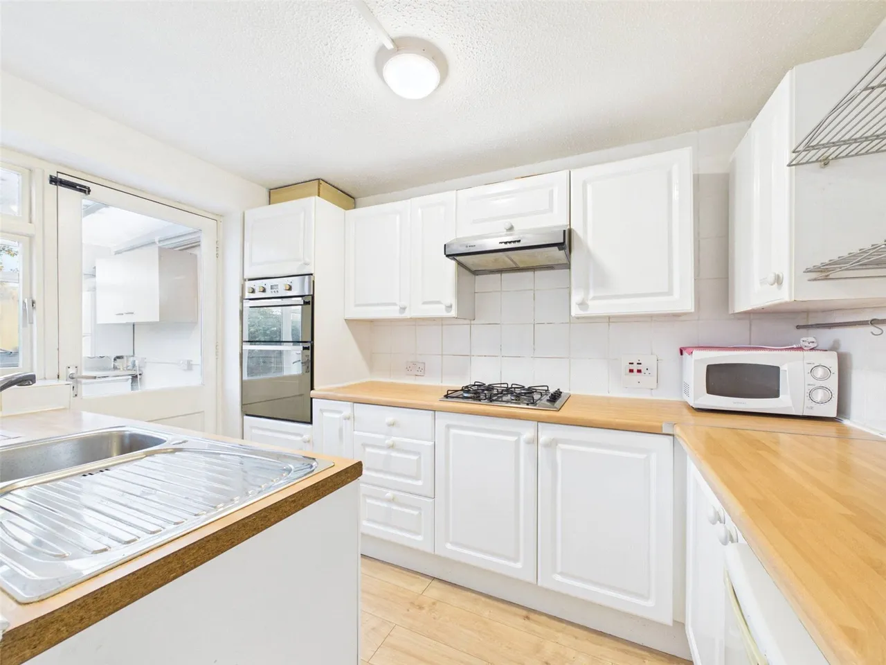 Rectory Grove, Hampton, TW12, photo 4