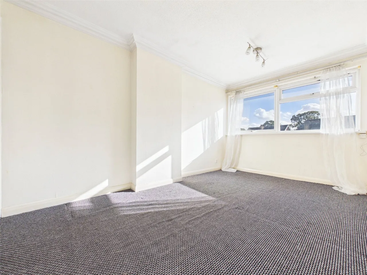 Rectory Grove, Hampton, TW12, photo 8
