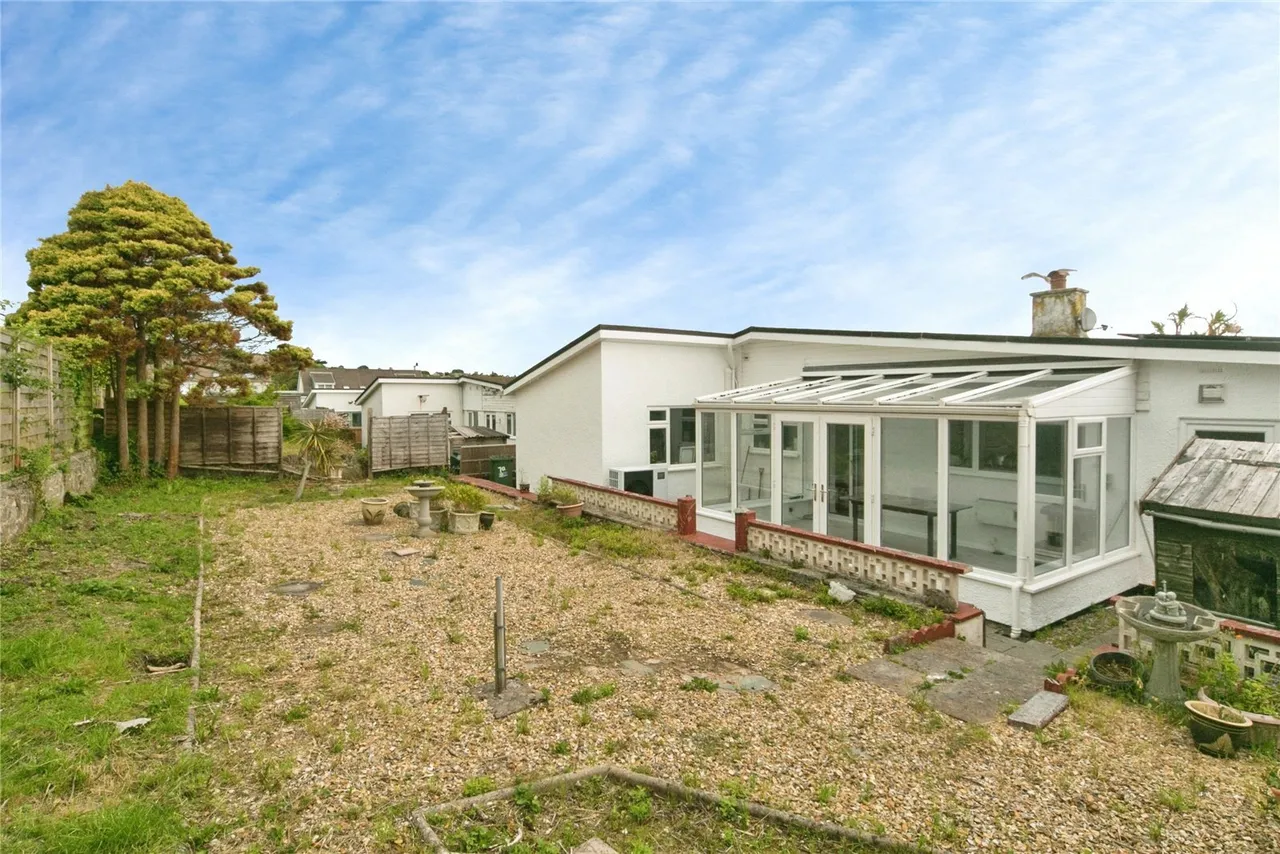 Bay View Road, Benllech, LL74, photo 12