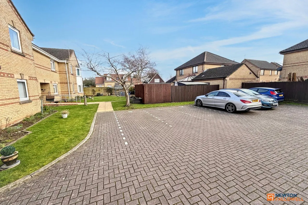 Church Street, Werrington Village, PE4, photo 10