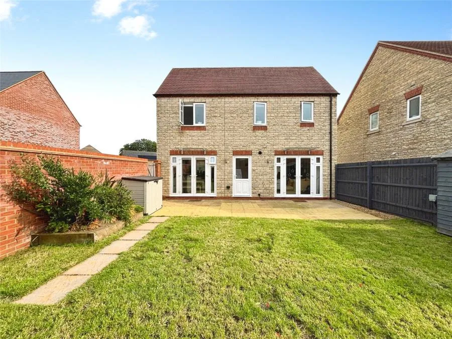 Kingston Drive, Bicester, OX26, photo 18