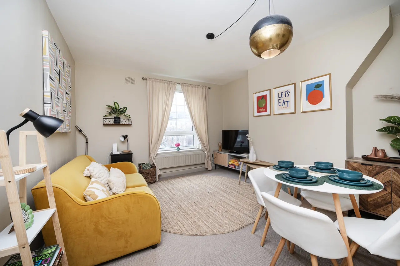 1 bed flat to rent — 24 Spelman House, Spelman Street, London